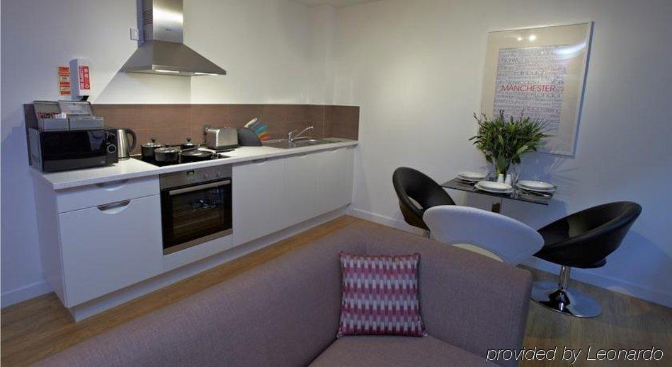 High Street Townhouse Aparthotel Manchester Extérieur photo